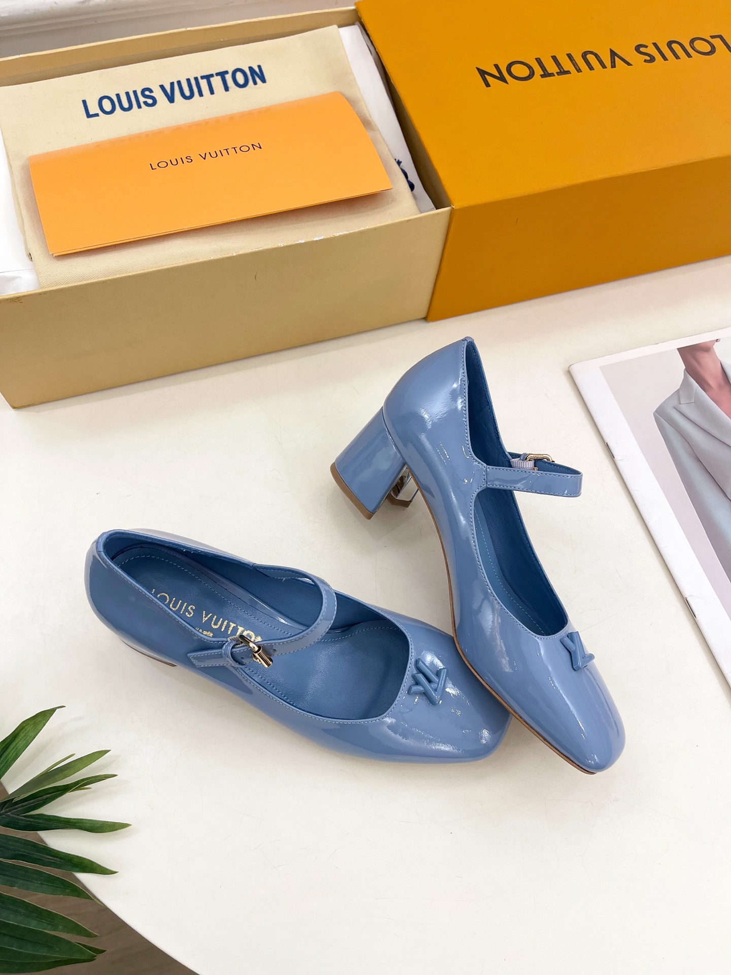 Women's high heels